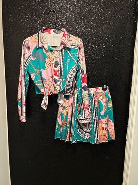 Vibrant Sea-Print Two-Piece Set in Teal & Pink